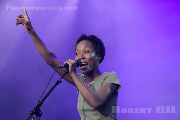 ROKIA TRAORE - 2008-06-21 - VINCENNES - Chateau de Vincennes - 